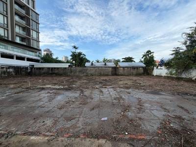 Działka Na wynajem o powierzchni działki 1,300 m²