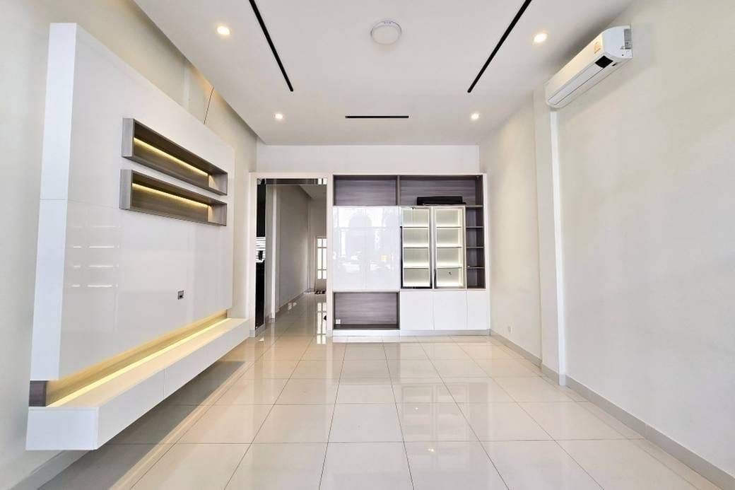 Borey Peng Huoth: The Star Platinum Rosato | Zařízeno Shophouse For Sale & Rent