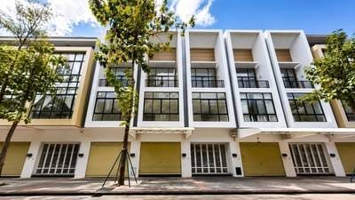 Borey Peng Huoth: The Star Platinum Eco Sunrise | Dom z lokalem handlowym Na sprzedaż z 4 sypialniami