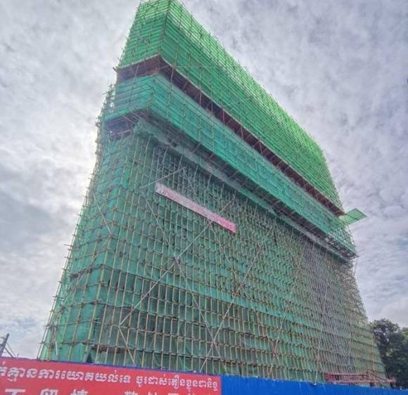 Time Square 7 | 4-12 sqm Living Size Condo For Sale in Toul Kork