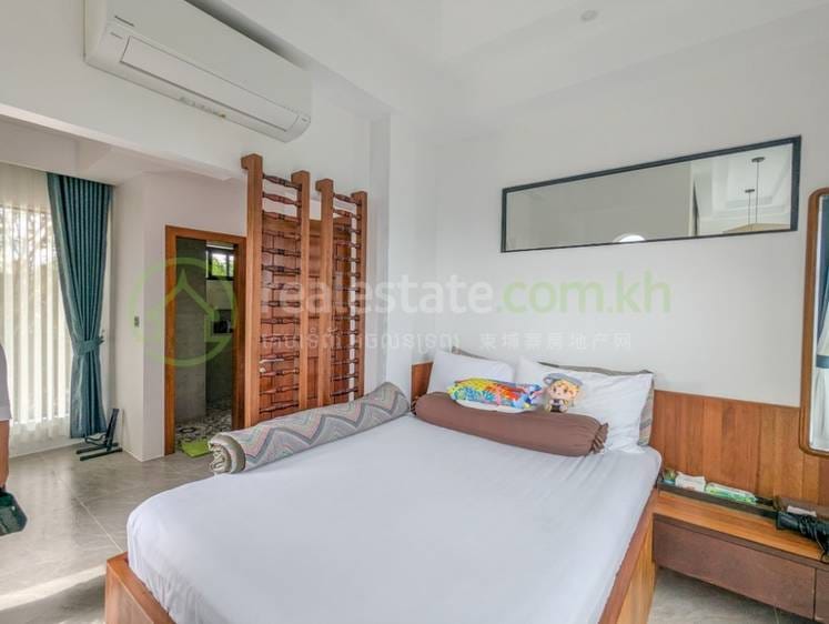 Siem Reap Vila K pronájmu in Sala Kamraeuk Siem Reap $2,000