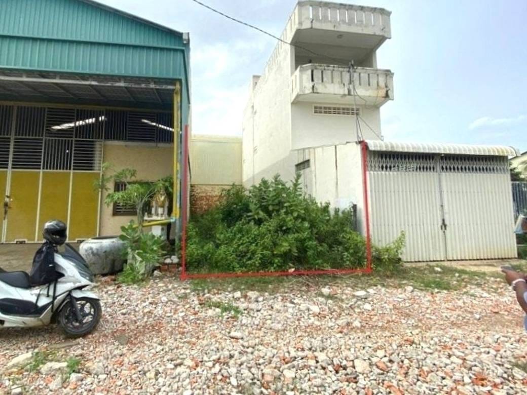 Kouk Roka Pozemky Na prodej in Kouk Roka