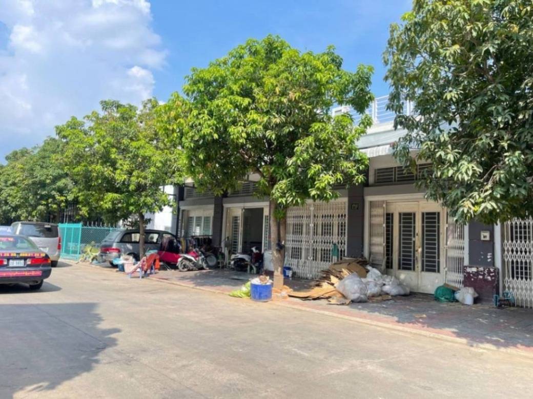 Řadový dům Na prodej in Kantaok, Kamboul, Phnom Penh