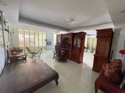 81 sqm Land Size Řadový dům Na prodej