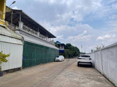 Řadový dům Na prodej in Krang Thnong, Sen Sok, Phnom Penh