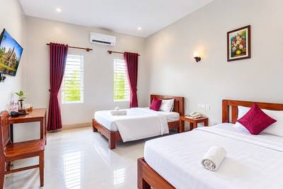 $850,000 Hotel