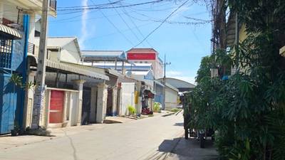 422 sqm Land Size Vila Na prodej
