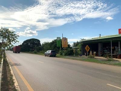 368 sqm Living Size House and lot Na prodej in Moung Ruessei
