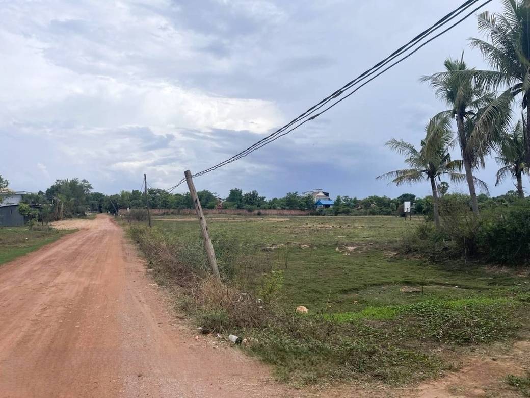 Chreav Lot For Sale in Chreav