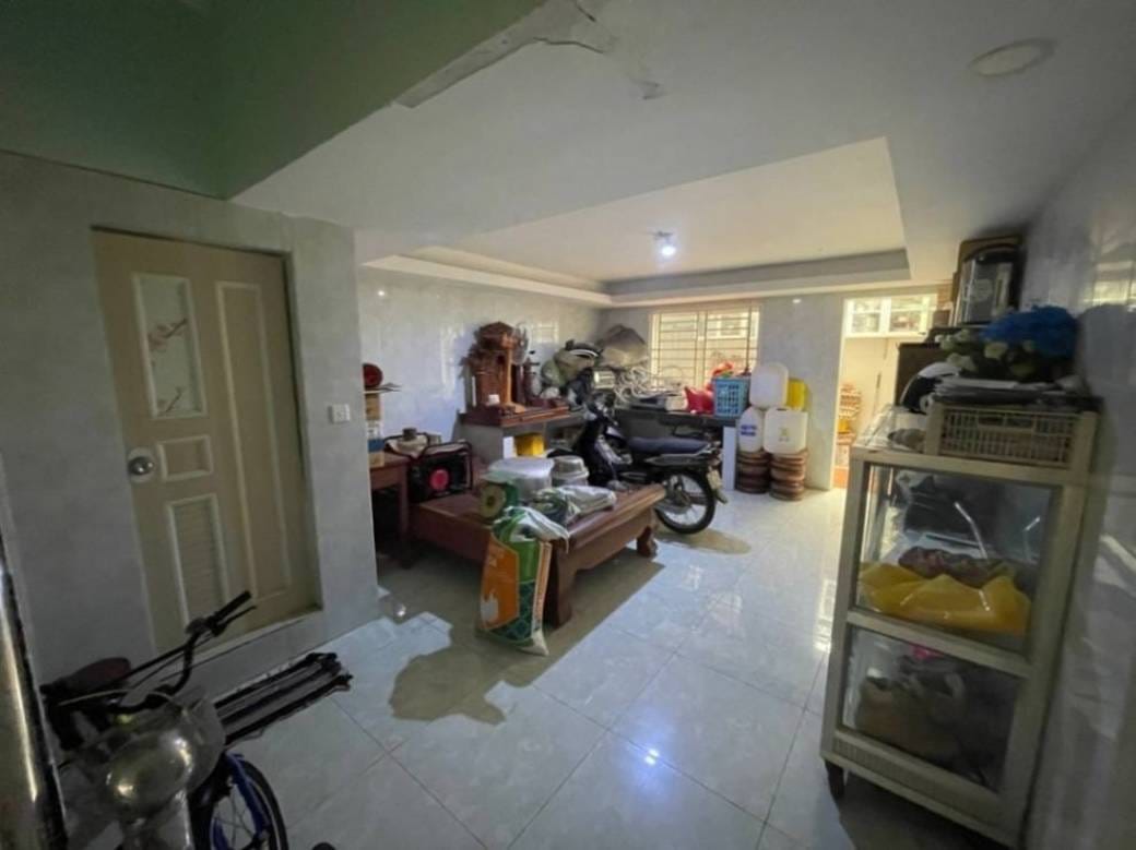 247.8 sqm Living Size Řadový dům Na prodej in Prek Pnov