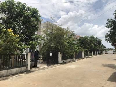 $53,000 Vila