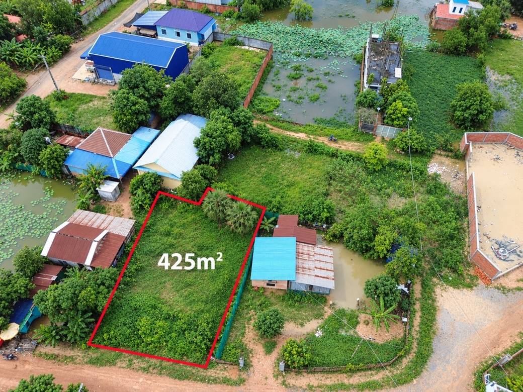 425 sqm Land Size Pozemky Na prodej