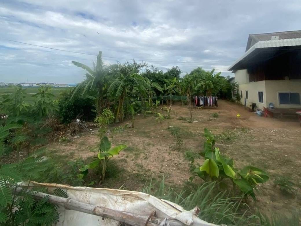 Pozemky Na prodej in Kamboul $57,000