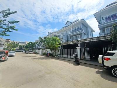 213 sqm Land Size Twin Villa For Sale