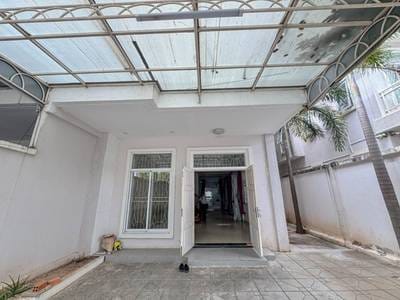 160 sqm Land Size Vila For Sale & Rent