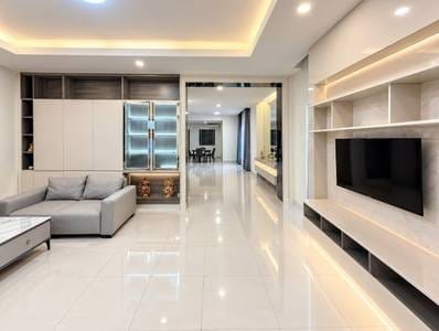 Borey Peng Huoth: The Star Platinum Euro Ville | Twin Villa For Rent with 2 Parking Space