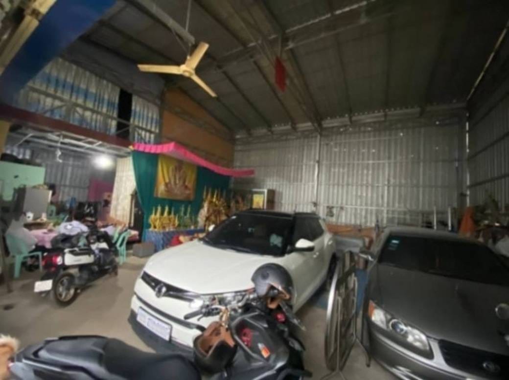 Sklad Na prodej in Kakab 2, Por Sen Chey, Phnom Penh