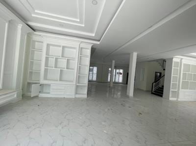 645.8 sqm Living Size Dvojvila Na prodej in Sen Sok