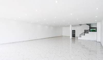 Siem ReapCommercialShophouseFor Sale & Rent，价格$320,000