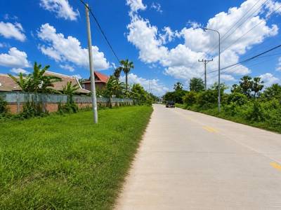Lot For Sale in Sala Kamraeuk, Siem Reap, Siem Reap