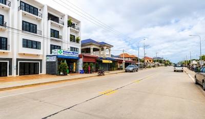 $320,000 CommercialShophouse