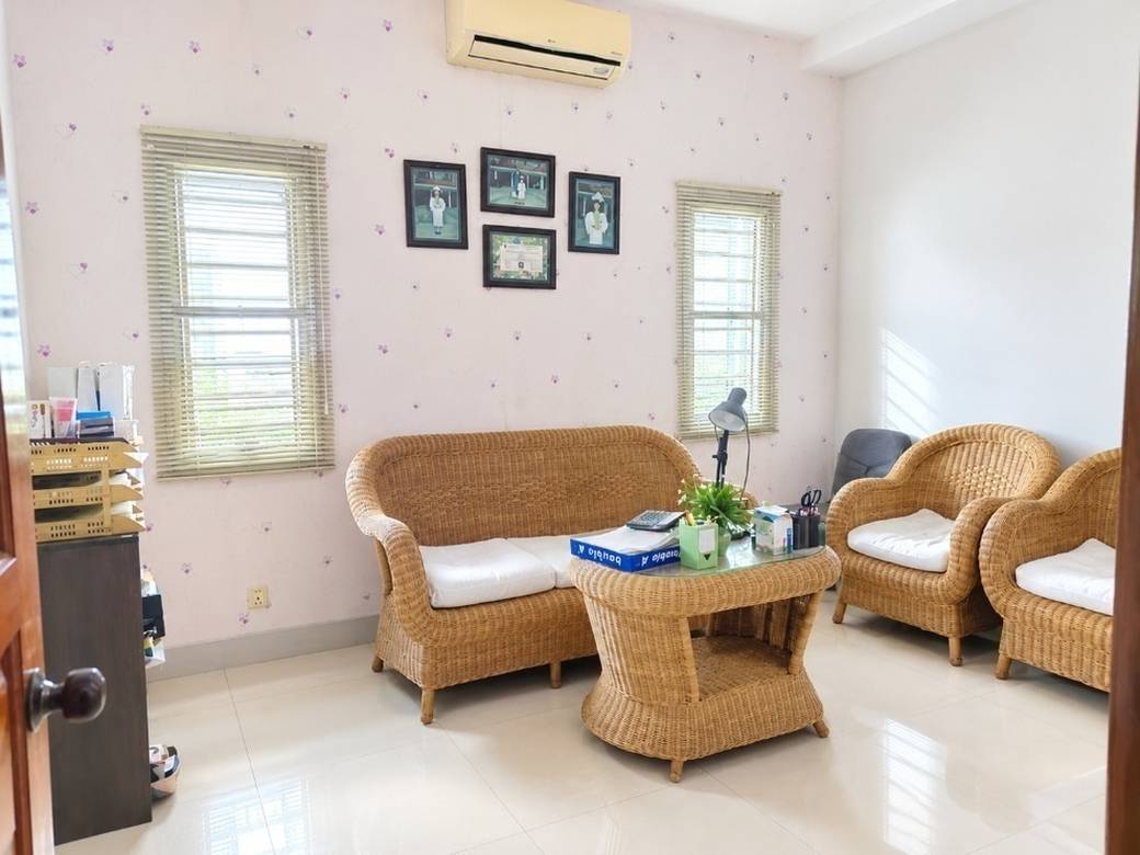 72 sqm Land Size Flat House Na prodej