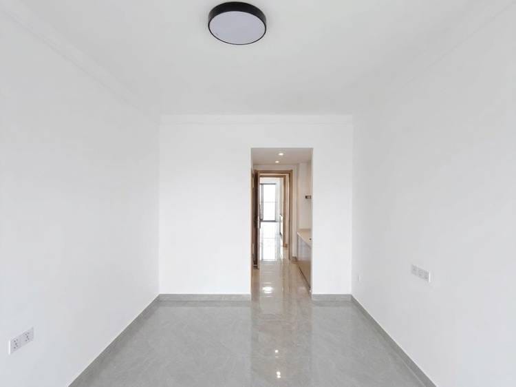 Affordable Studio for Sale at Riverside l Prime District for Living or Investment 