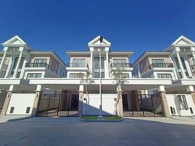 Borey Peng Huoth : The Star Diamond | 5卧室双子别墅出租