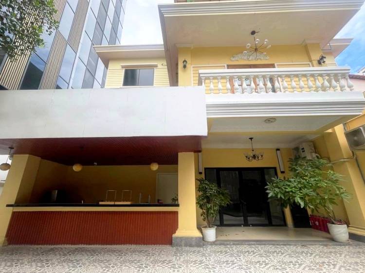 Villa For Rent in BKK 1, Boeng Keng Kang, Phnom Penh