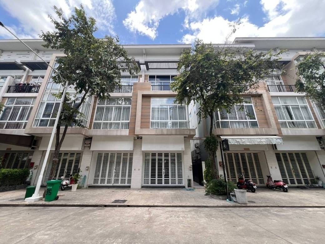 CommercialShophouse For Rent in Nirouth, Chbar Ampov, Phnom Penh