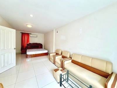 Borey Peng Huoth : The Star Platinum Mercurean II | ニロート, チバーアンポウ, プノンペンの連棟住宅賃貸物件
