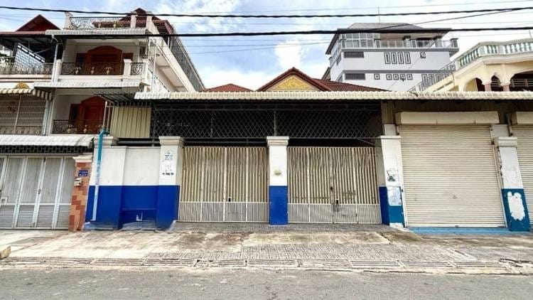 CommercialShophouse For Rent in Toul Svay Prey 1, Boeng Keng Kang, Phnom Penh