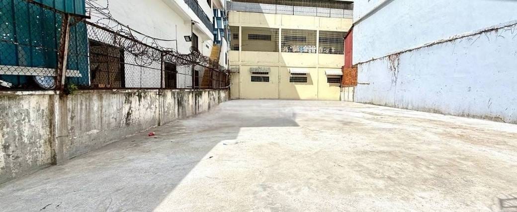 300 sqm Land Size Pozemky K pronájmu for $1,500