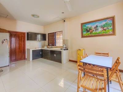 5 Bedrooms House and lot K pronájmu for $1,000