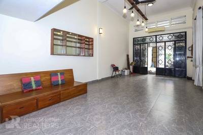 115 sqm Living Size House and lot For Rent in Boeng Keng Kang