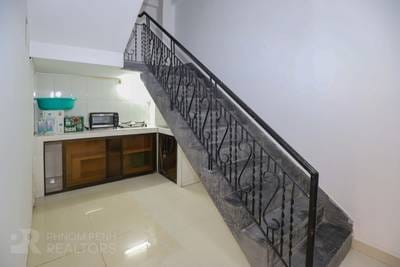 Flat House K pronájmu in Daun Penh $350