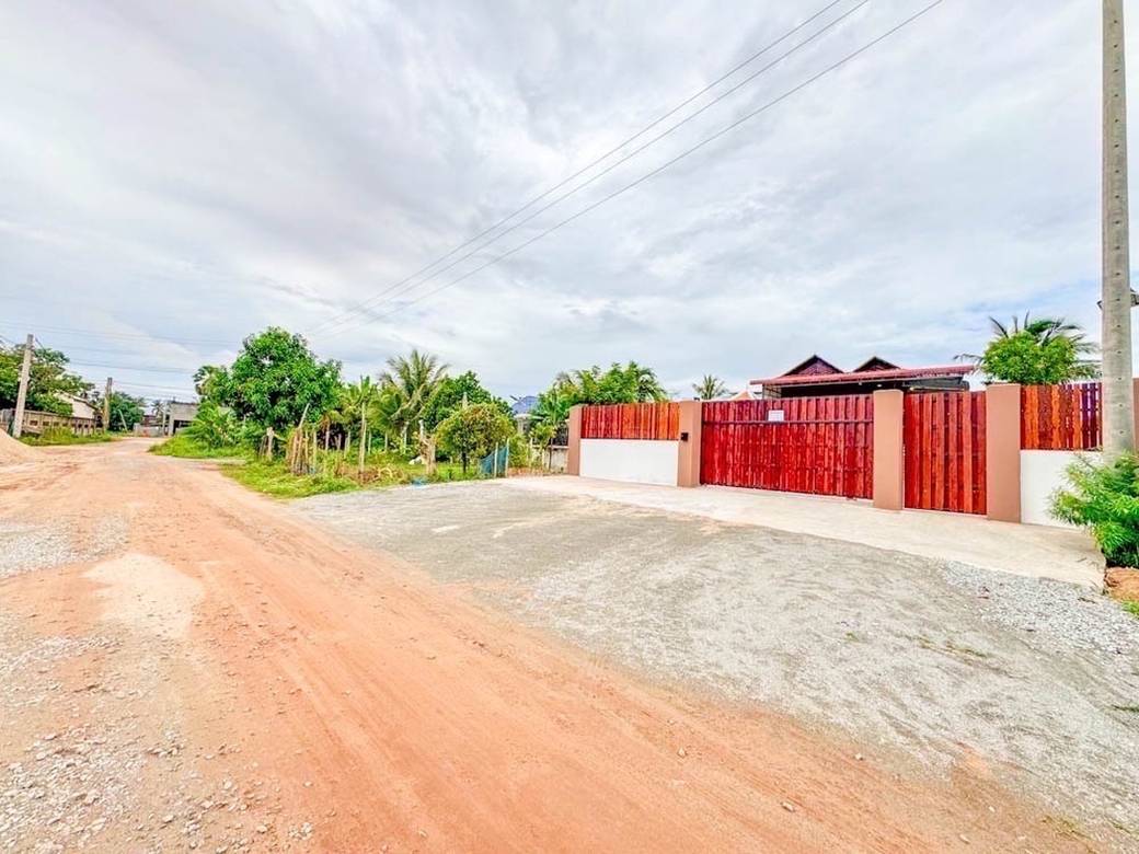 ផ្ទះ For Sale & Rent នៅ Svay Dankum, Siem Reap