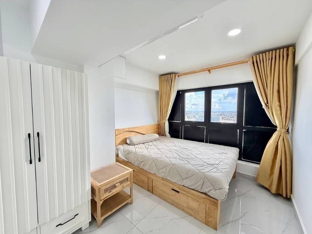 Condo For Rent in Tonle Bassac, Chamkarmon, Phnom Penh