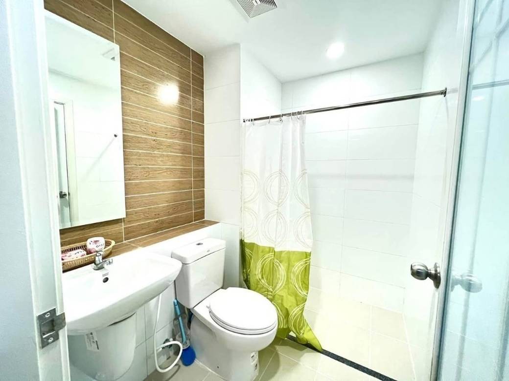 Zařízeno Condo Na prodej