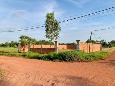 400 sqm Land Size Lot Na prodej