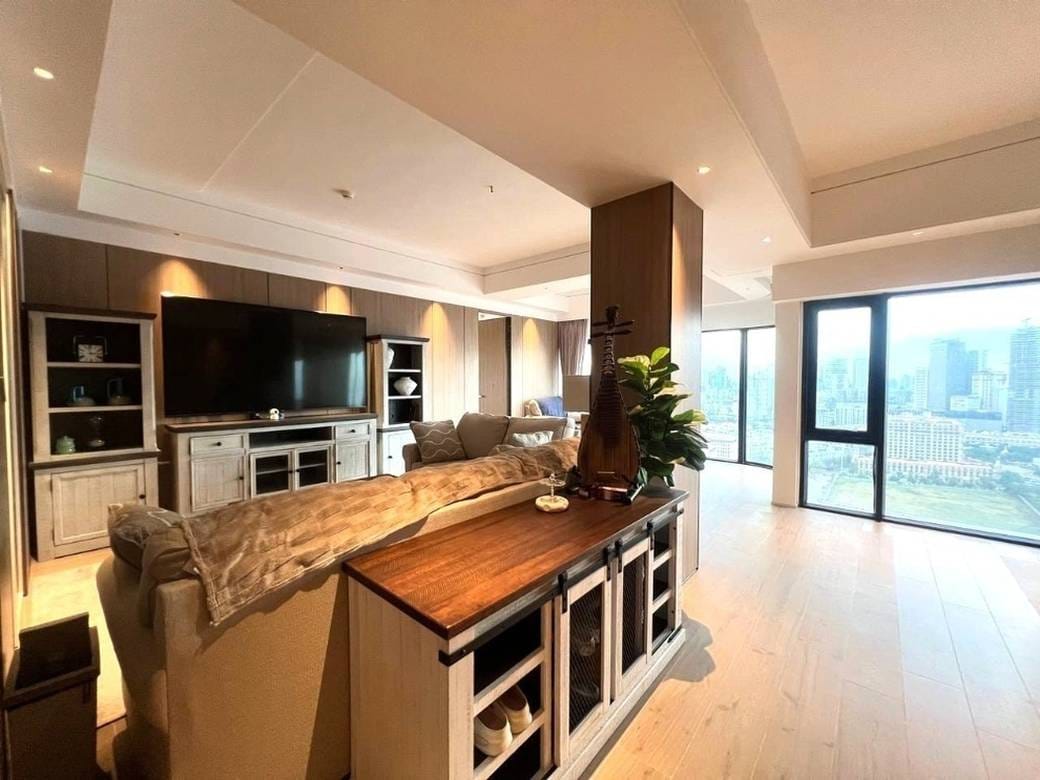 Penthouse For Sale in Nirouth, Chbar Ampov, Phnom Penh