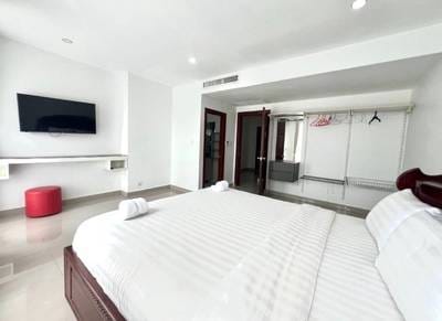 3 Bedrooms Vila K pronájmu for $850