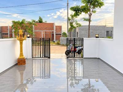 79.8 sqm Land Size House and lot K pronájmu