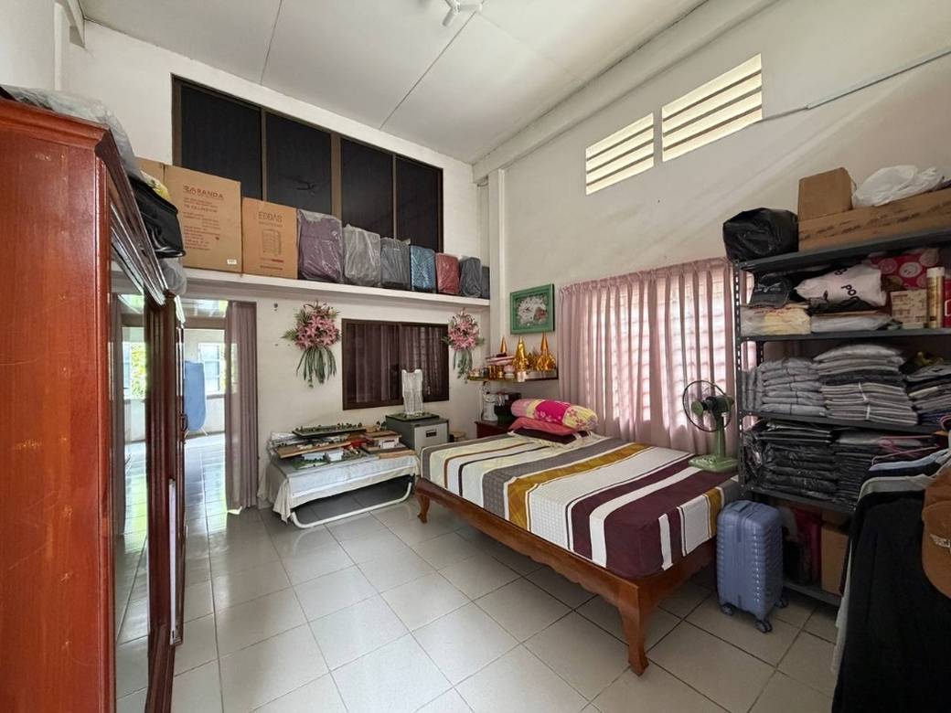 120 sqm Living Size House and lot Na prodej in Boeng Keng Kang