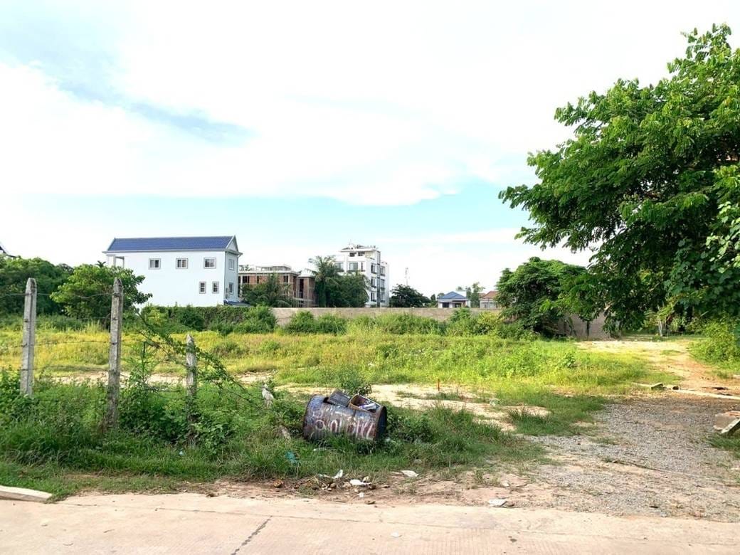 Lot Na prodej in Siem Reap $3,409,000