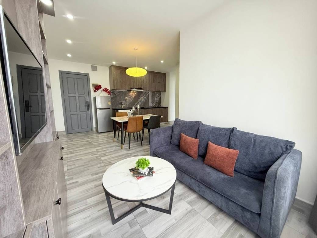 💁‍♂️ Gorgeous 2 Bedrooms Apartment for Rent in Toul Tompoung Area | $550