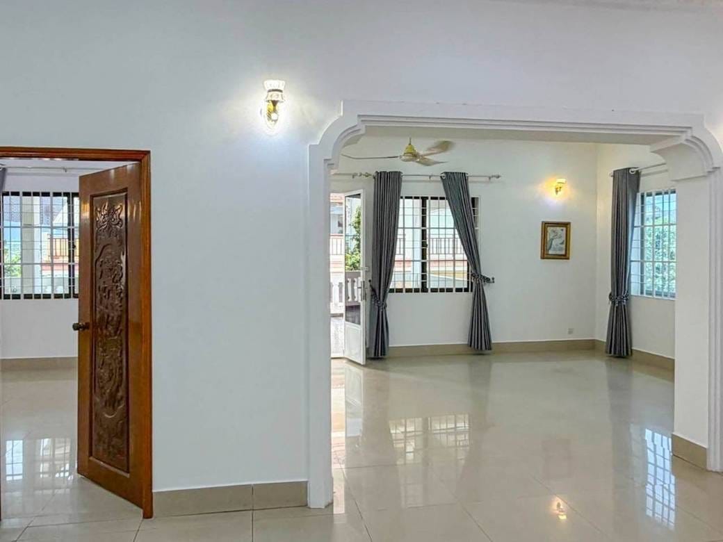 Vila K pronájmu in Phnom Penh Thmey, Sen Sok, Phnom Penh