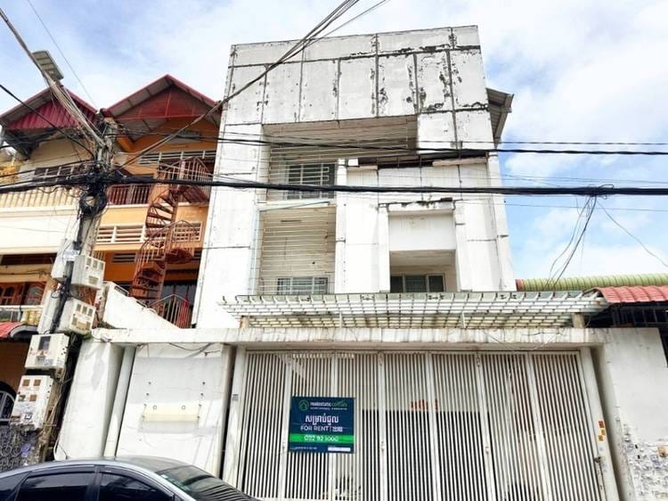 ตึกแถว สำหรับเช่า ใน BKK 3, Boeng Keng Kang, Phnom Penh