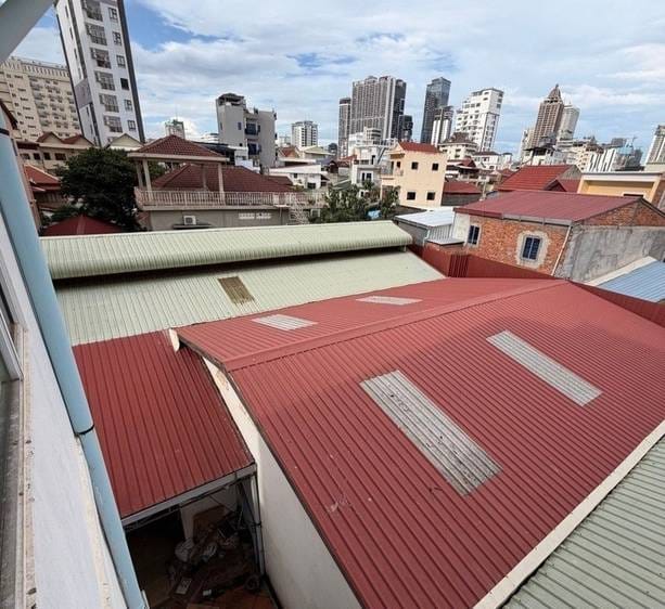 Sklad K pronájmu in BKK 3, Boeng Keng Kang, Phnom Penh