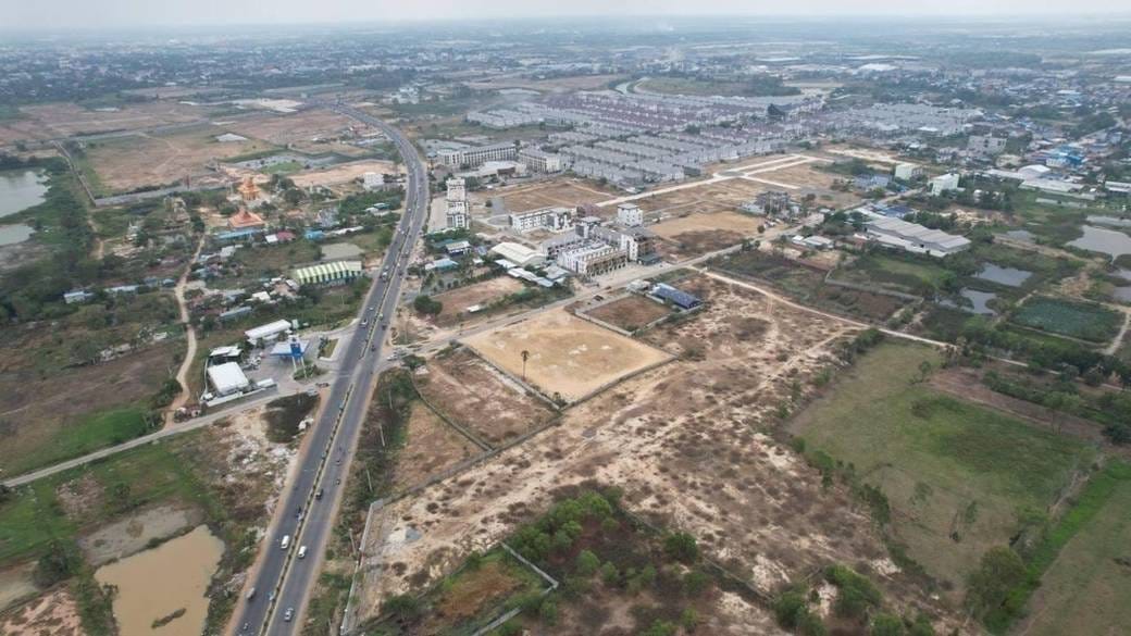 Pozemky For Sale & Rent in Dangkao Na dotaz